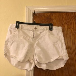 High Waisted white shorts